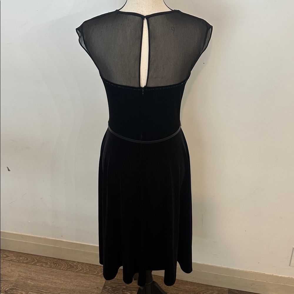 Jessica Velvet Little Black Midi Dress with Sheer Detail Beading Size 6 Belt - Picture 6 of 9
